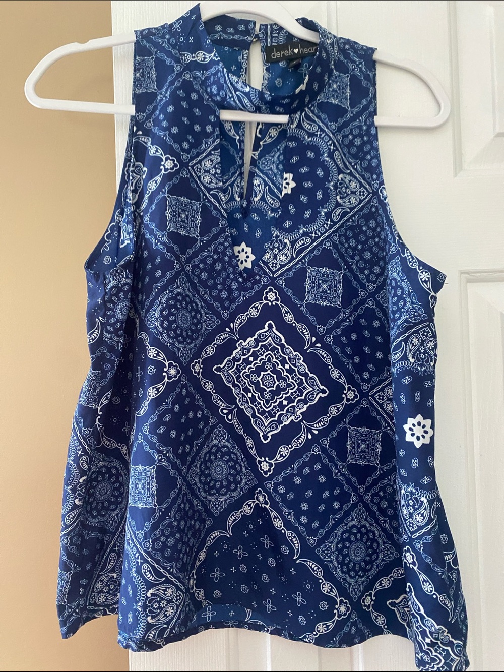 Derek Heart Navy Blue Bandana Print Sleeveless Keyhole Top